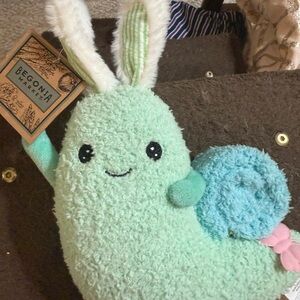 WT Weighted Bunny Snail Plush Decoration